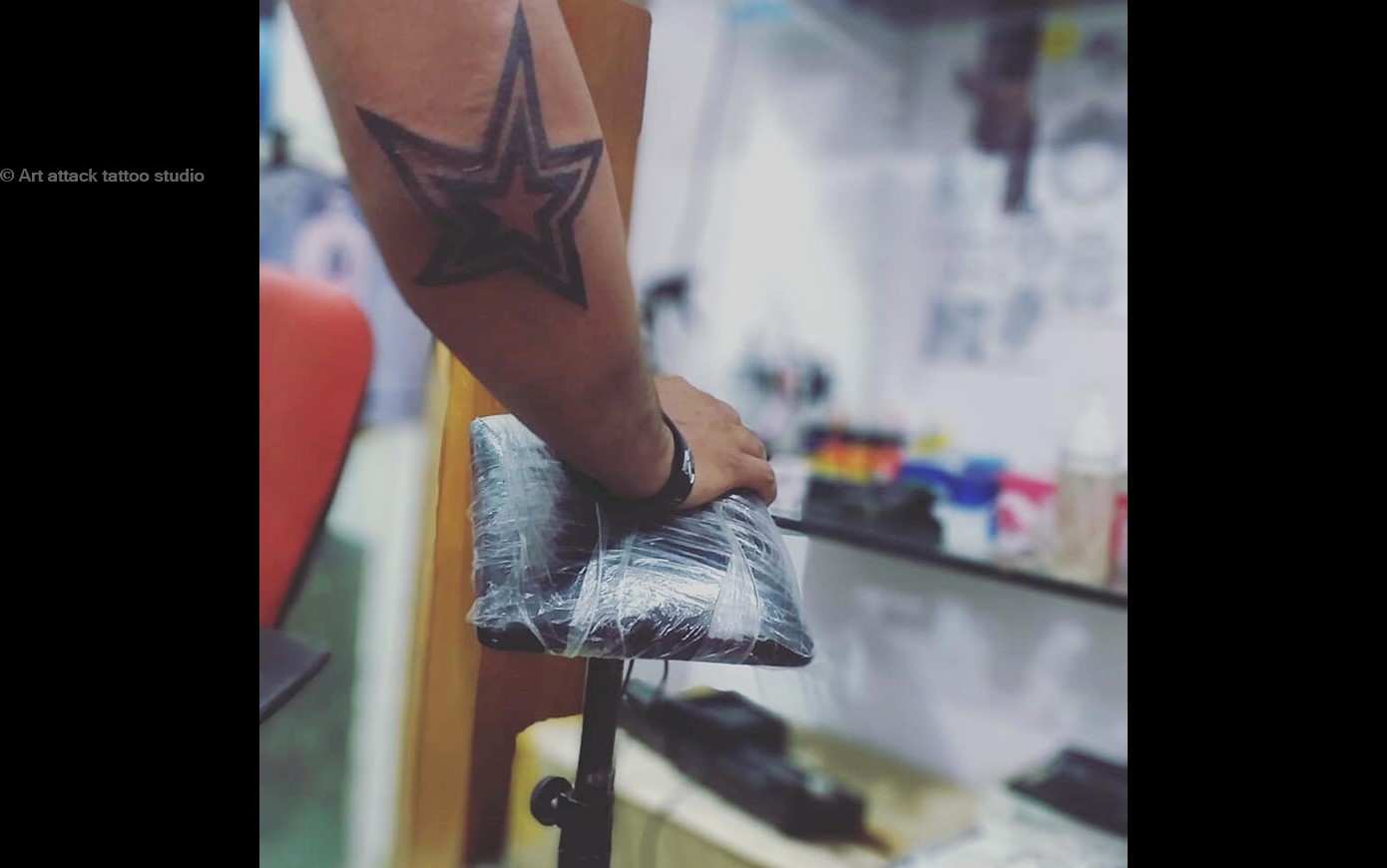 tattoo king of tattoo studioCont8660919009  9738627873httpswwwinstagramcomkingoftattooarts tattoo king of  tattoo ragavendratattoo tattoo momdadbandtattoo Add SKN Complex 1st  floor 9th crossJP Nagar 1st phase IG circle Bangalore 