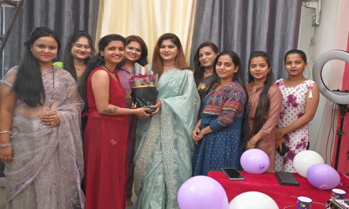 Salon De Smit in Guruwar Peth, Pune - 411042