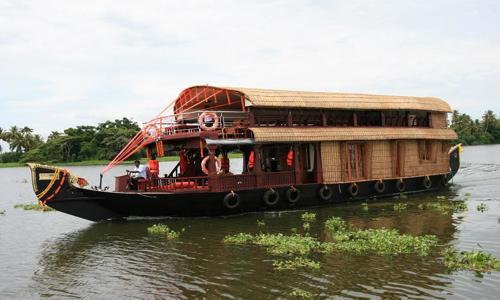 Naz Holidays in Tvm, Trivandrum - 695527
