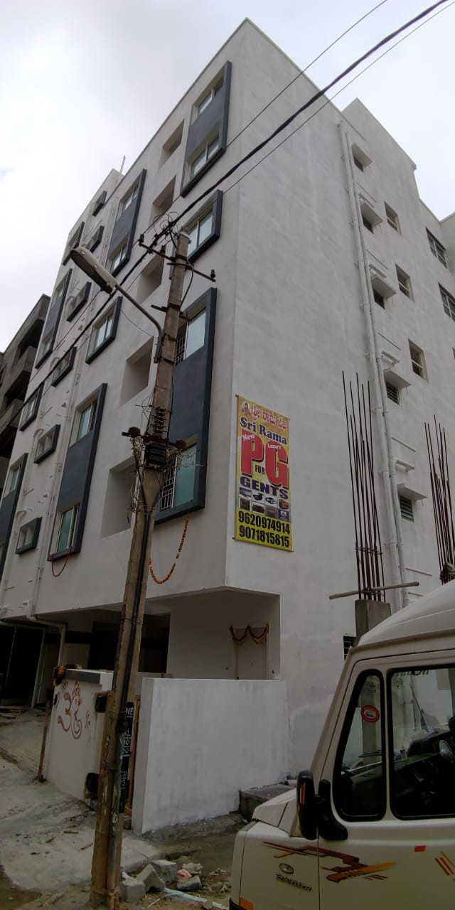 Sri rama luxury pg for gents in Marathahalli, bangalore560037
