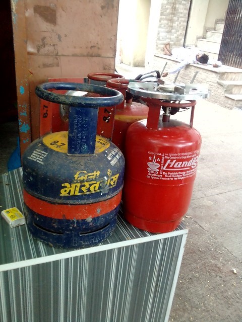 beaches with no waves near me