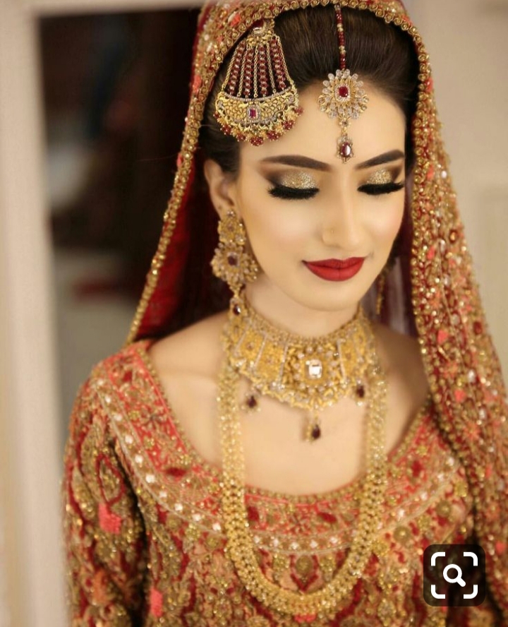 rose-beauty-parlour-bridal-makeup-pics-saubhaya-makeup