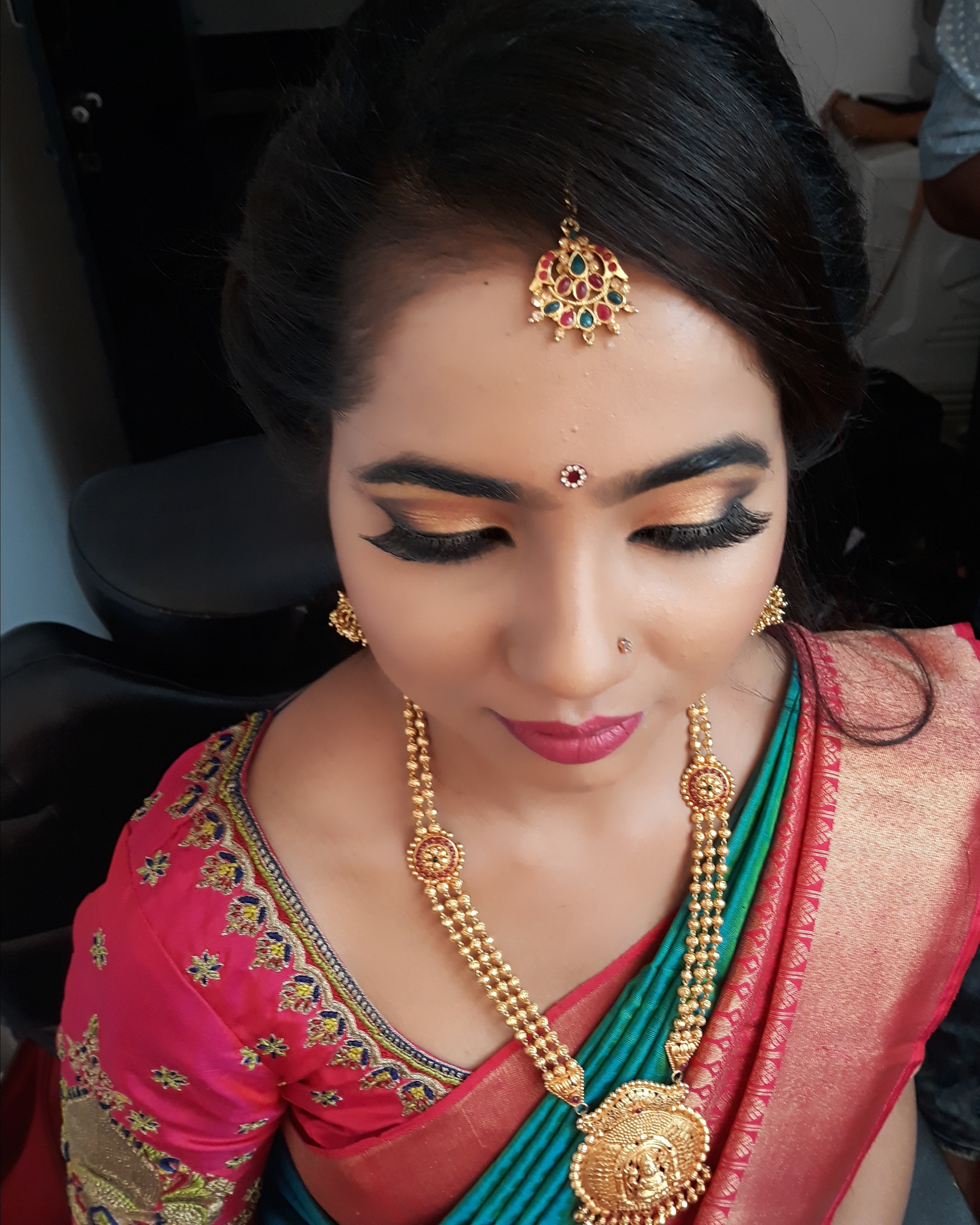 Bridal Hairstyle for Muhurtham  Lookatflowers  Book Now