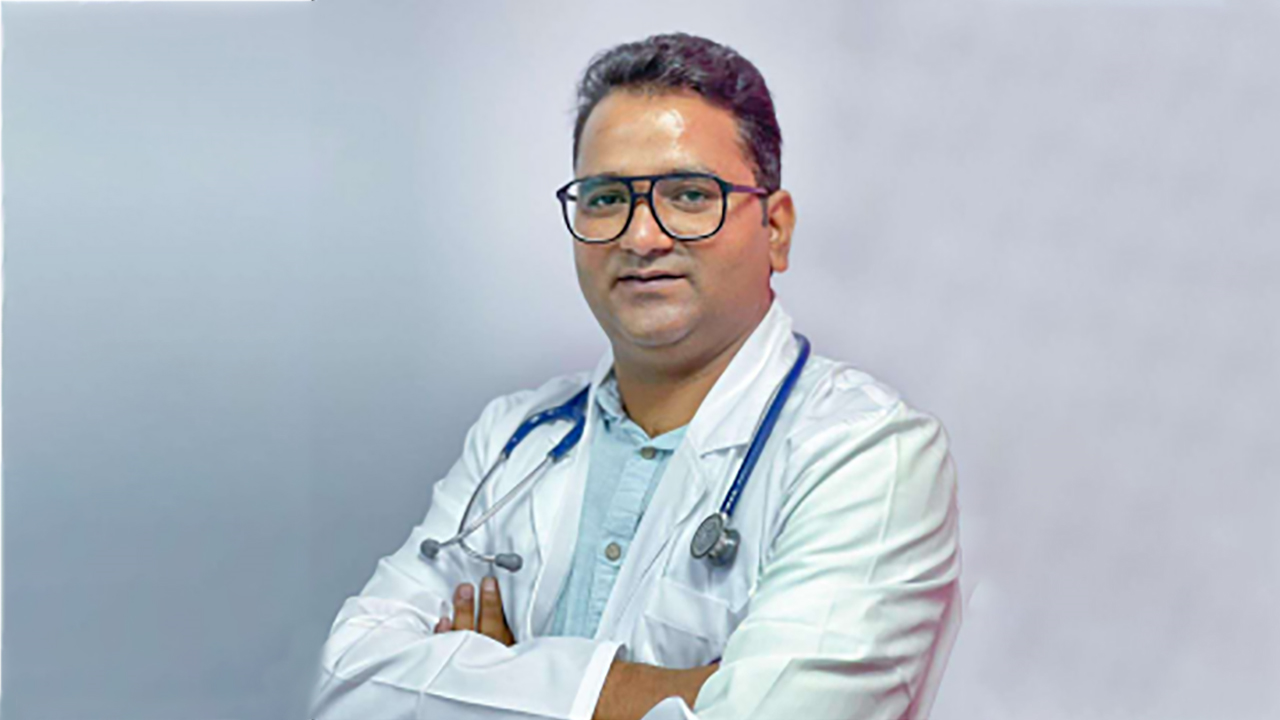 Dr. Rajesh Kumar Rathi - Best Pediatrician at Cloudnine Hospital, Gurugram Sector 14 Gurugram