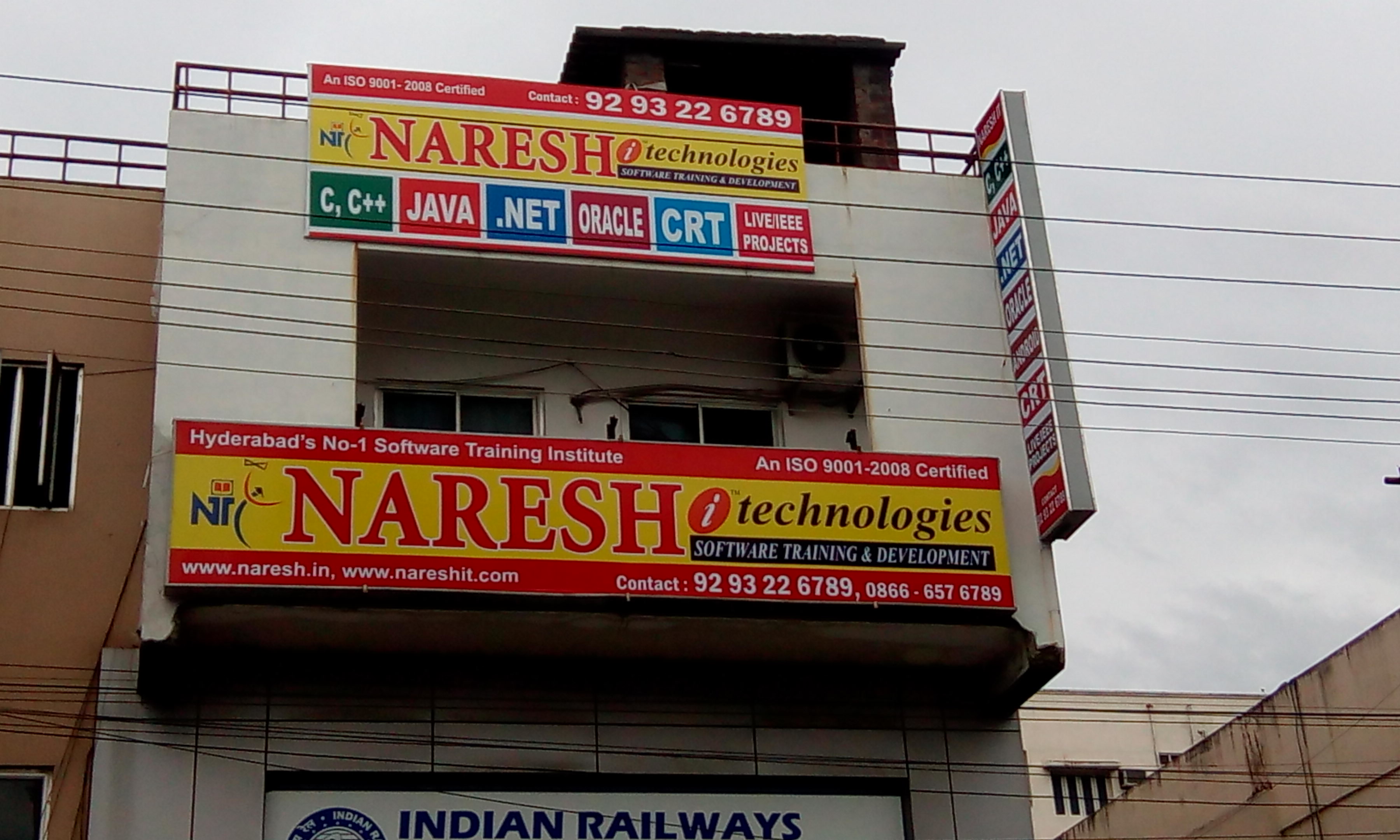 naresh i technologies