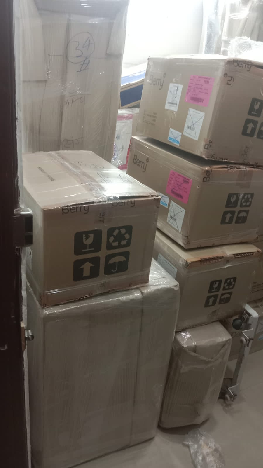 Moving Service - Hans packers and movers