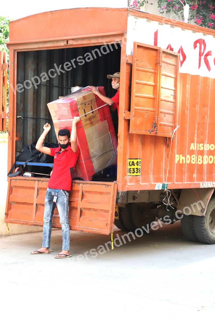 Packers And Movers - Leo Packers and Movers Ahmedabad