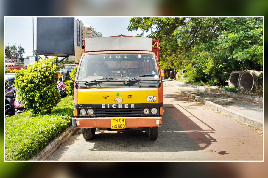 Shifting Service - Om Sakthi Packers And Movers
