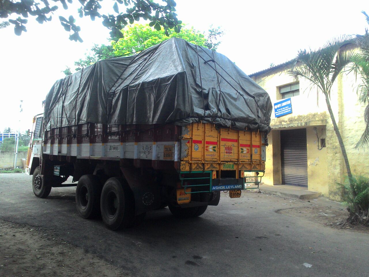 Shifting Service - R.S.T. Transport & Packer Movers