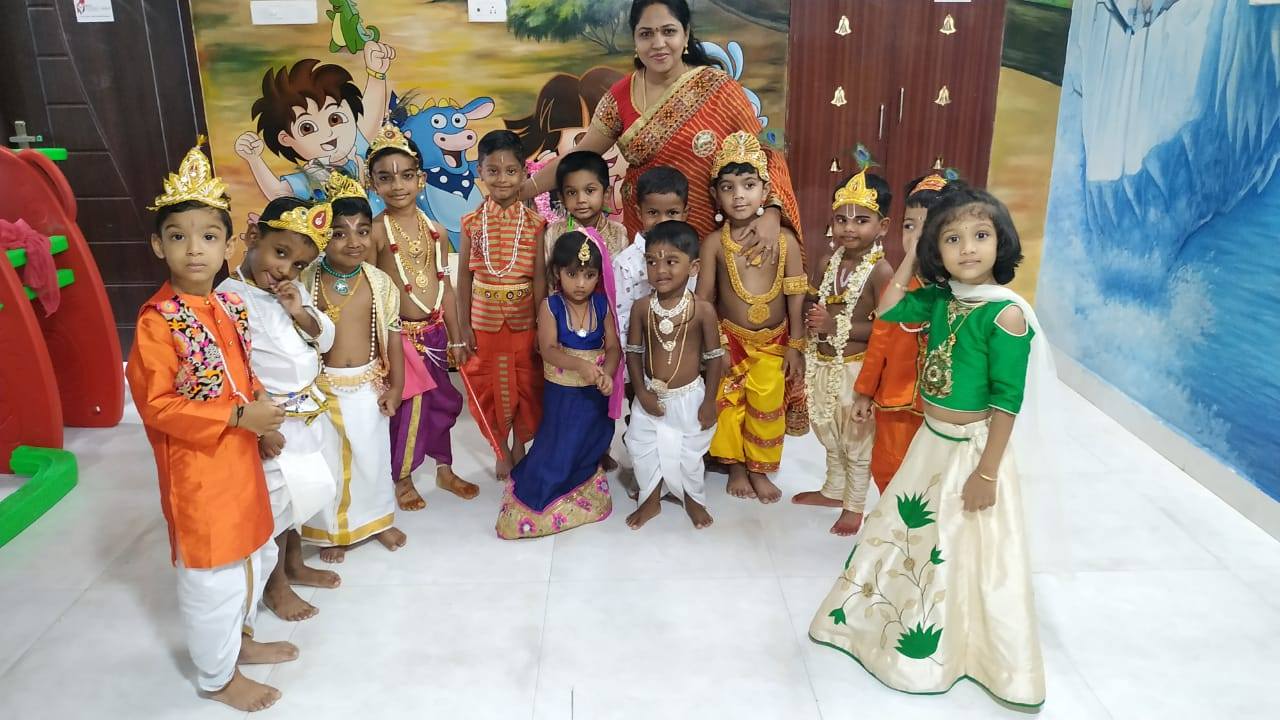 srimat-montessori-pre-school-10331879-b992a6f6.jpeg