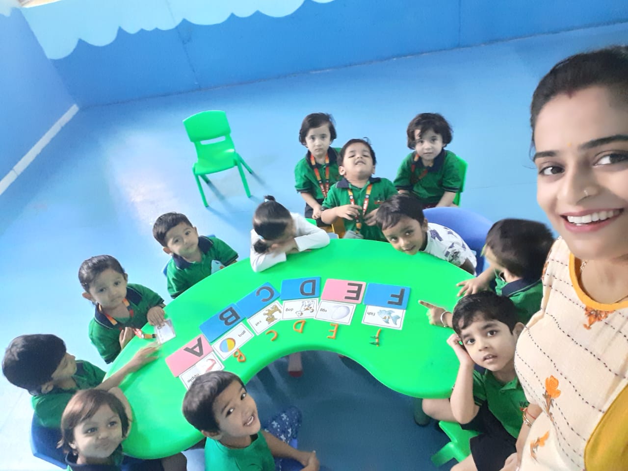 wow-kids-10750301-4b638841.jpeg