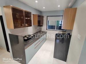 2 BHK Flat for Sale in Malad East
