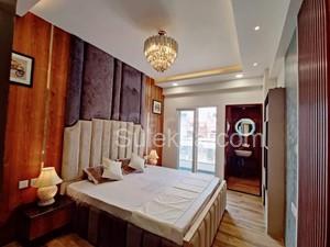 2 BHK Flat for Resale in Chittaranjan Park