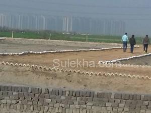 400 sqft Plots & Land for Sale in Greater Noida Express Way