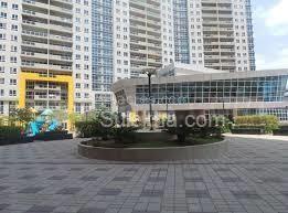 Flat for Resale in Amanora Park Town
