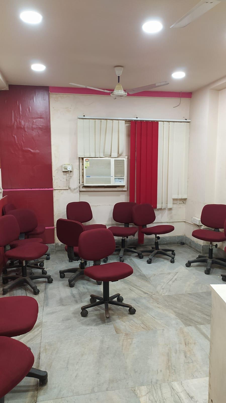 1000 sqft Office Space for in Gariahat