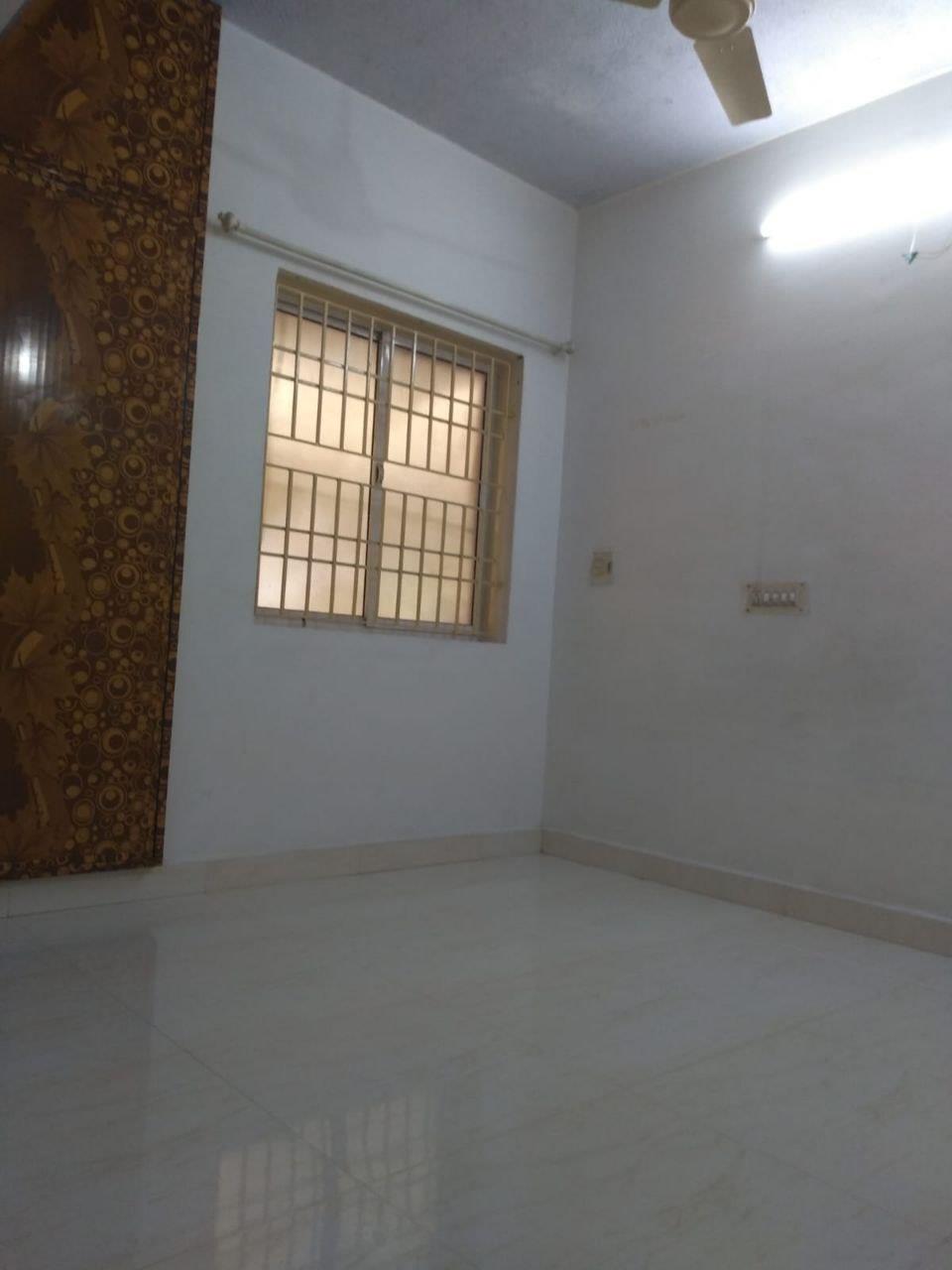 2 BHK Residential Apartment for Rent Only in Karayanchavadi