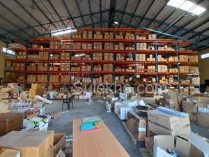 18000 Sq Feet Commercial Warehouses/Godowns for Rent in Karanampettai
