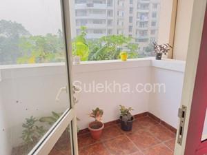 2 BHK Residential Apartment for Rent at Raheja Vedaanta in Sector 108